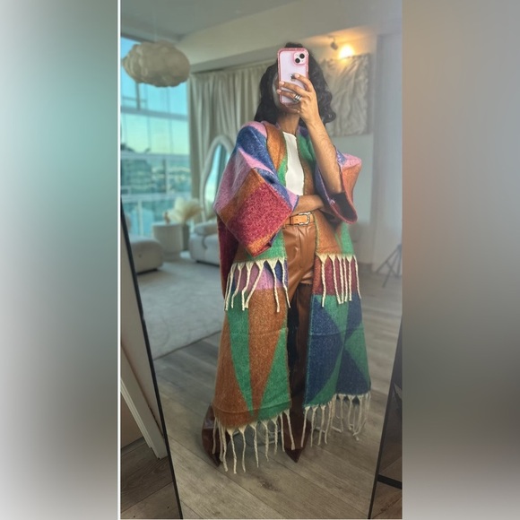 Colorful Geometric Patterned Sweater with Fringe - Picture 2 of 3